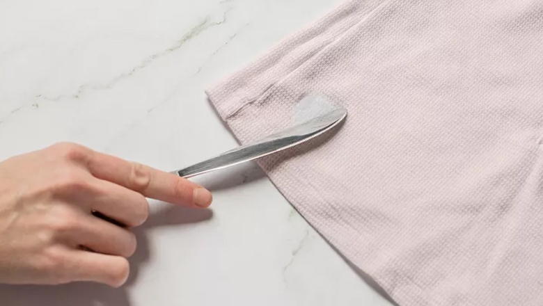 چدا کردن چسب رازی از روی لباس